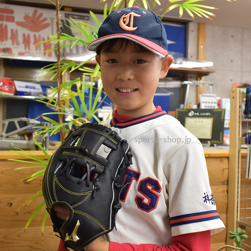 秦野少年野球部 コメッツ 悠惺選手 グローバルエリート 少年 軟式用 グラブ 匠仕上げ スタンダード ミズノ グローブ 型付け 神奈川